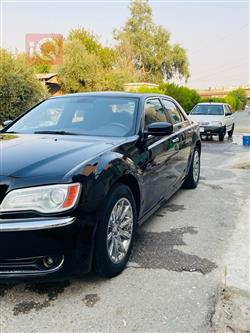 کرایسلەر 300
